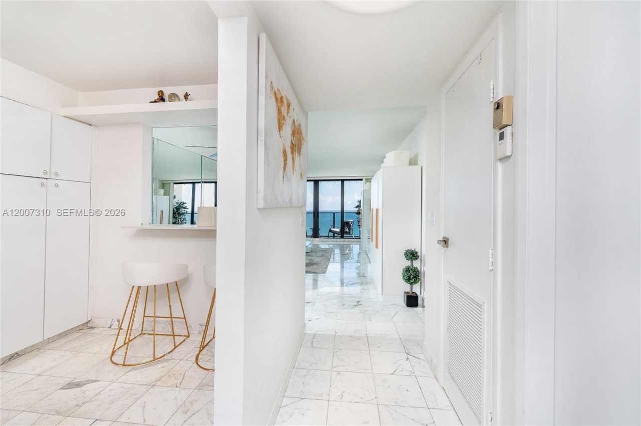 2301 S Ocean Dr, Unit 1102, Hollywood, FL 33019 Photo