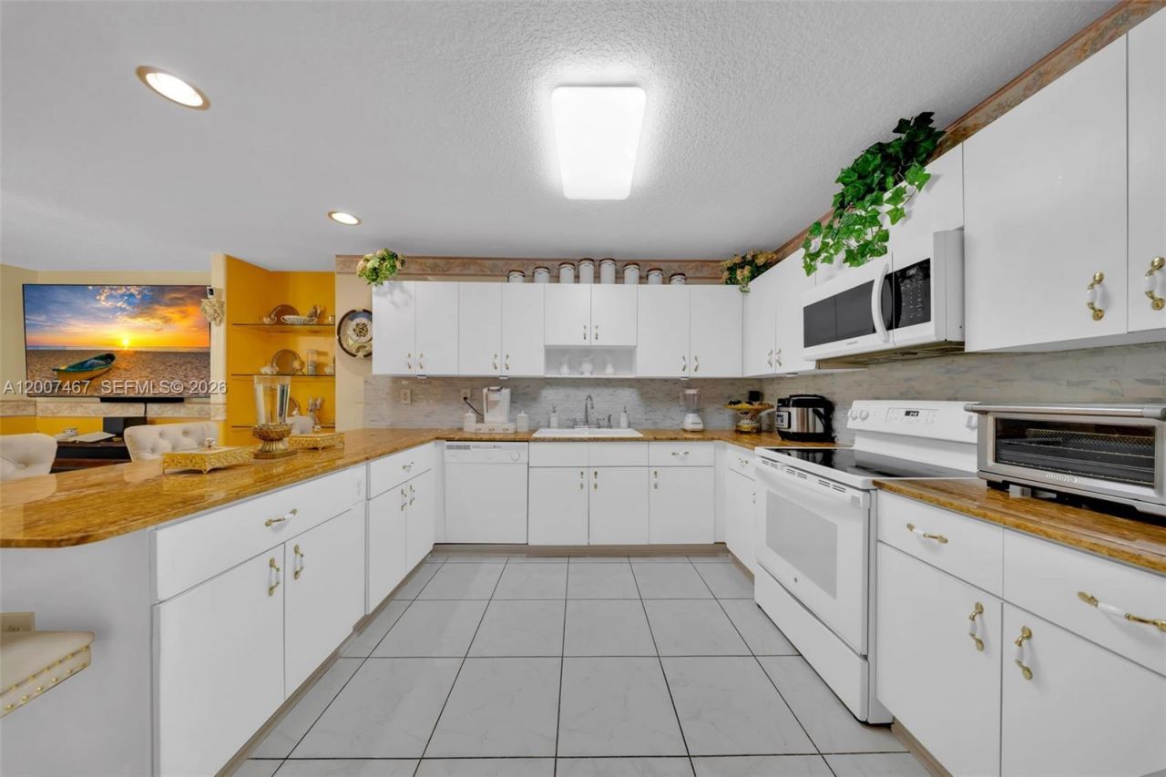15860 SW 287th St , Homestead, FL 33033 Photo
