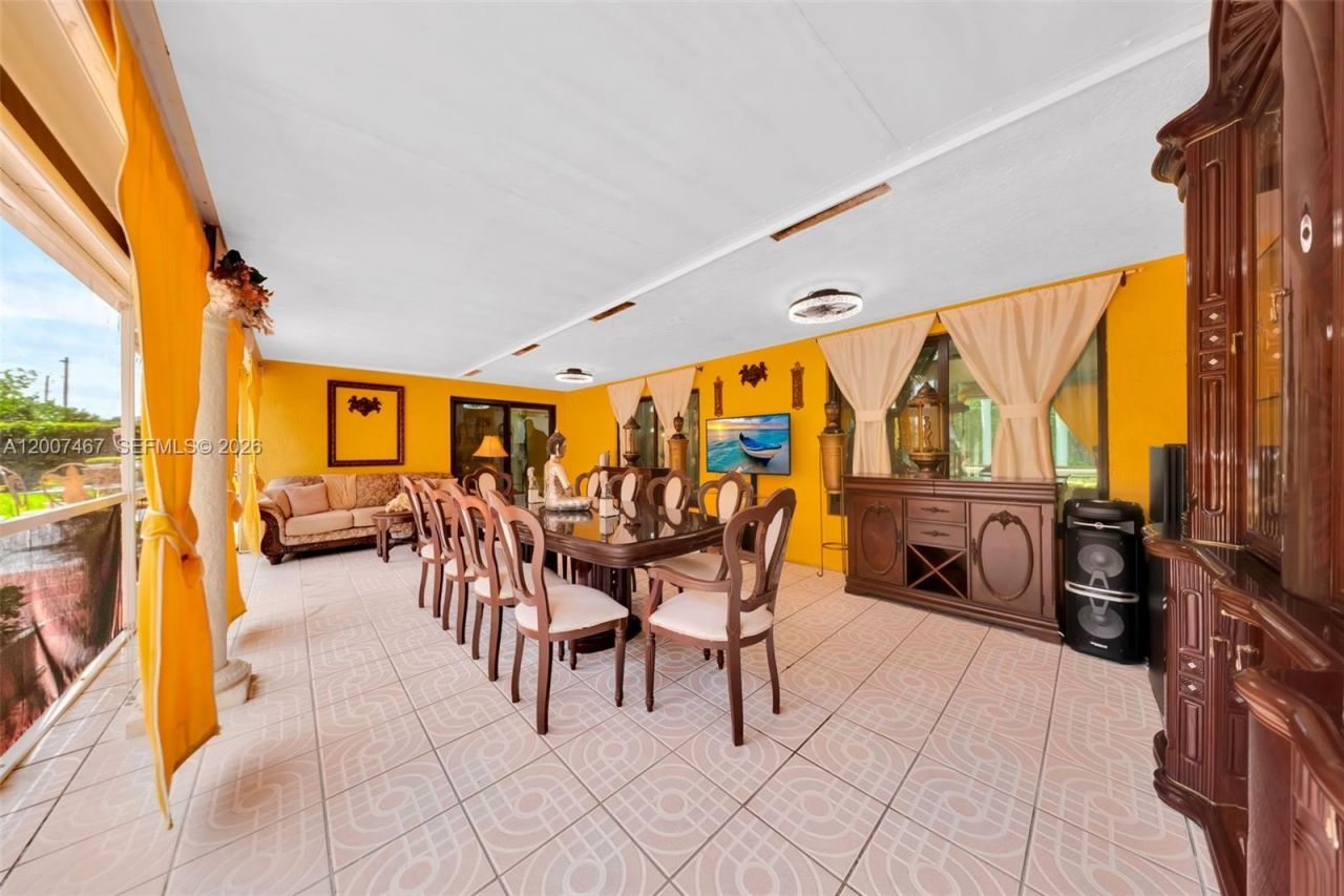 15860 SW 287th St , Homestead, FL 33033 Photo