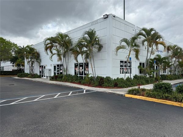 4005 NW 114th Ave , Unit 14, Doral, FL 33178