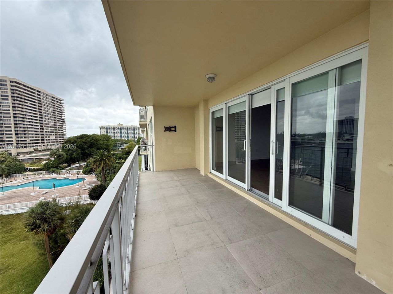 11111 Biscayne Blvd, Unit 6C, Miami, FL 33181 Photo