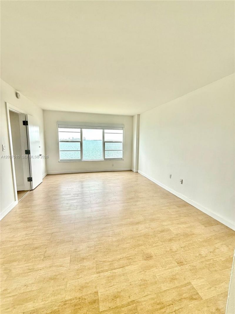 11111 Biscayne Blvd, Unit 6C, Miami, FL 33181 Photo