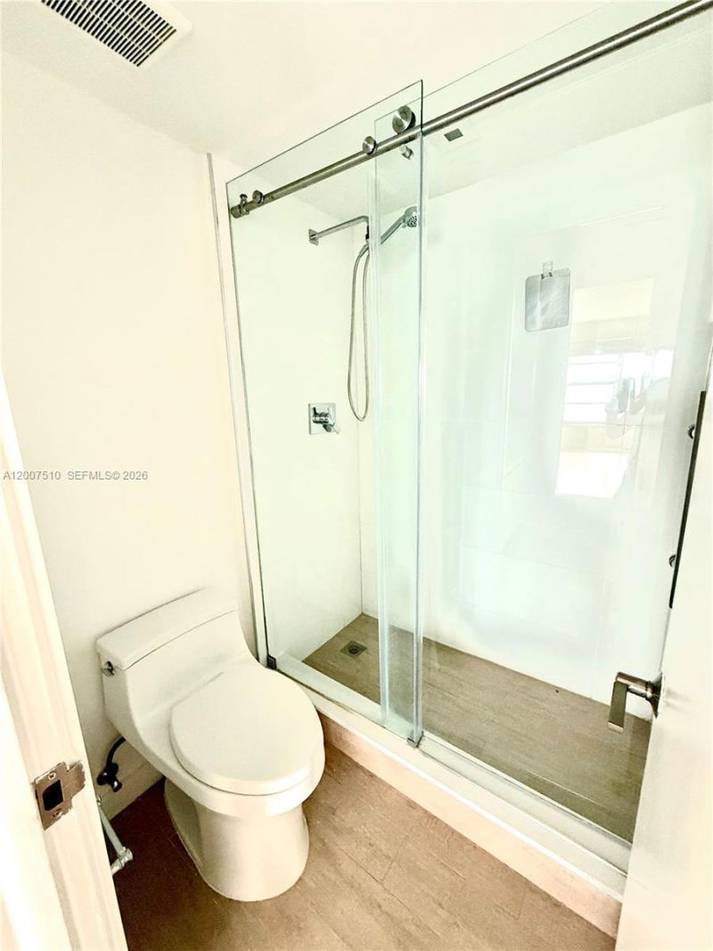 11111 Biscayne Blvd, Unit 6C, Miami, FL 33181 Photo