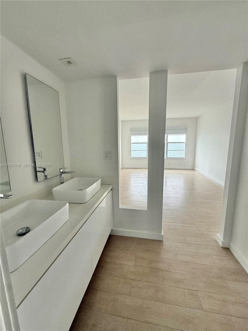 11111 Biscayne Blvd, Unit 6C, Miami, FL 33181 Photo