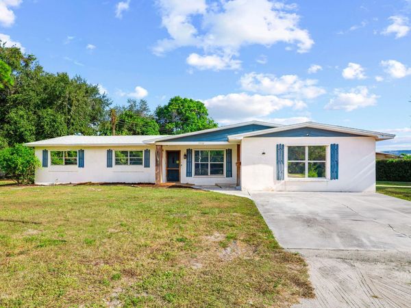 3532 Sunrise Boulevard, Fort Pierce, FL 34982