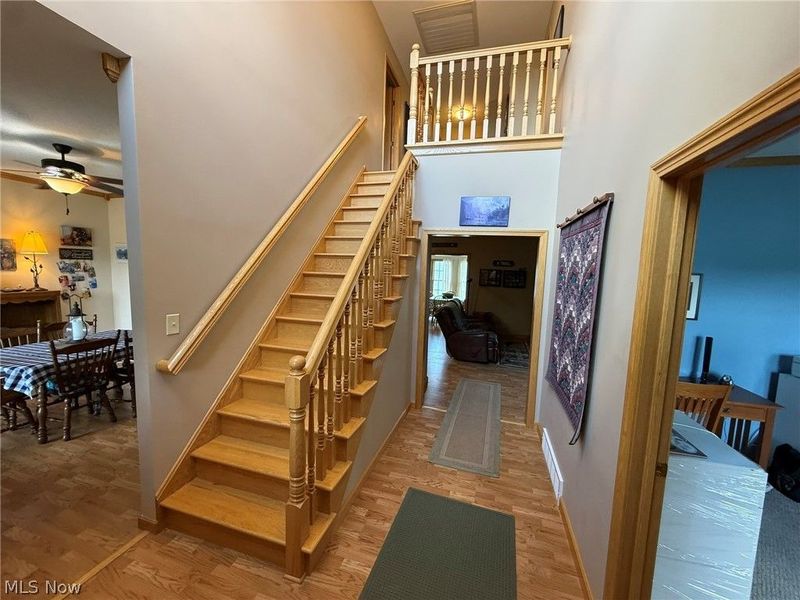 734 Pga Boulevard NE, New Philadelphia, OH 44663 Photo 2