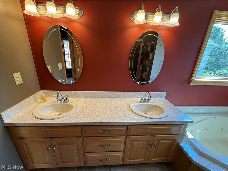 734 Pga Boulevard NE, New Philadelphia, OH 44663 Photo 26