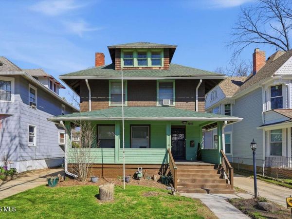 2410 Lawrence Avenue , Toledo, OH 43620