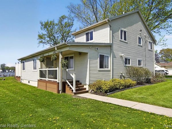 5810 Trombley Road, Berlin Twp, MI 48166