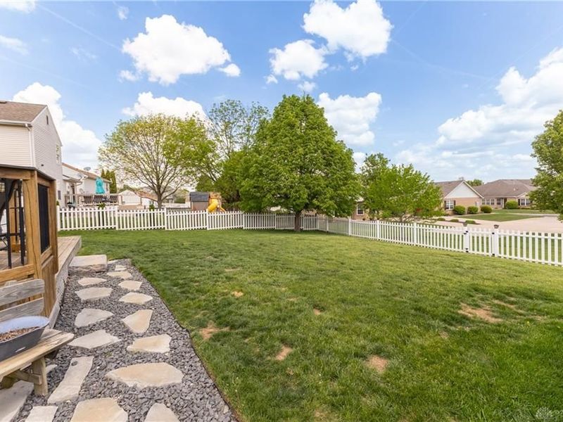 2014 Clearstream Way, Englewood, OH 45322 Photo 10