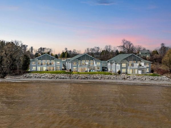 2614 LAKE STREET, Algoma, WI 54201