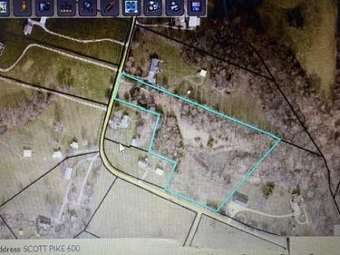 600 Scott Pike, Waddy, KY 40076