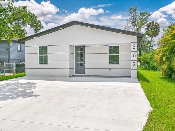 2223 Carver AVE , FORT MYERS, FL 33916
