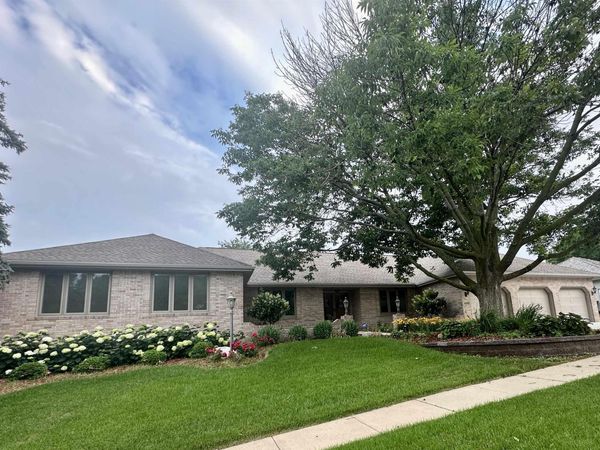 4908 RAVINE PARK LN, Sioux City, IA 51106