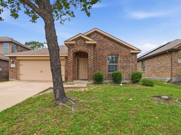 2003 Zavala, Forney, TX 75126