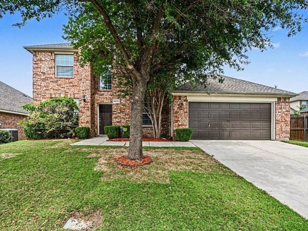 4833 Red Velvet Road , Fort Worth, TX 76244