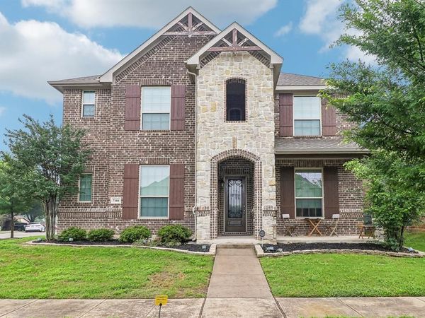 7104 Chelsea Drive, North Richland Hills, TX 76180