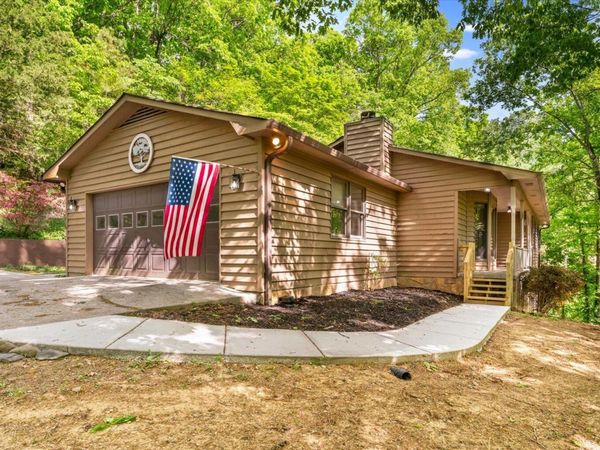 107 Van Buren Drive, Dalton, GA 30721