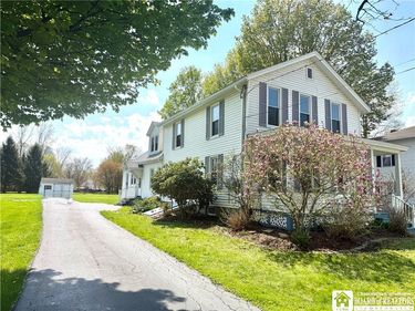 31 Cleveland Avenue , Fredonia, NY 14063