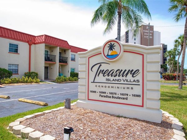10365 PARADISE BOULEVARD, Unit 9, TREASURE ISLAND, FL 33706