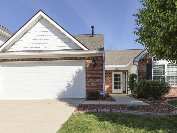 1318 Hamilton Drive, Greenwood, IN 46143