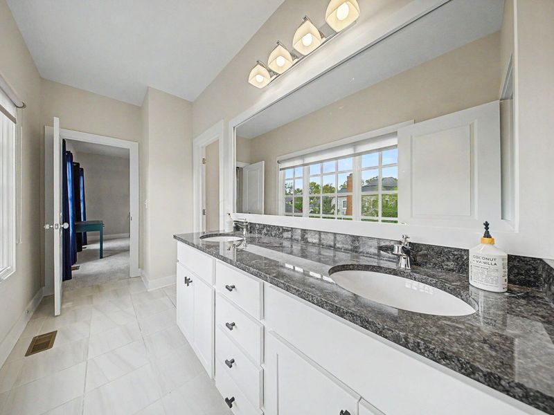 11 Pickett Place , New Albany, OH 43054 Photo 41