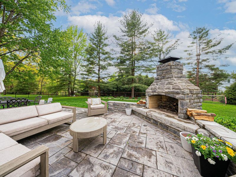 11 Pickett Place , New Albany, OH 43054 Photo 68