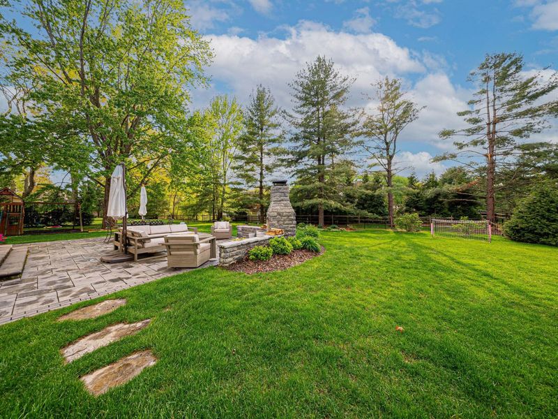 11 Pickett Place , New Albany, OH 43054 Photo 69