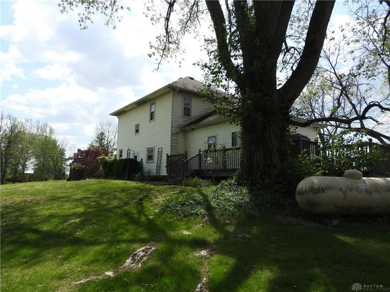 2105 E Loy Road, Piqua, OH 45356 Photo 18