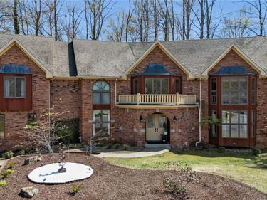 7 Deer Run Court, Buffalo, NY 14221