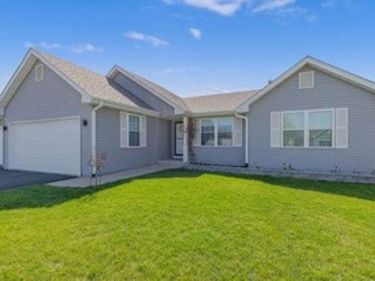 8520 CROOKED BEND, MACHESNEY PARK, IL 61115