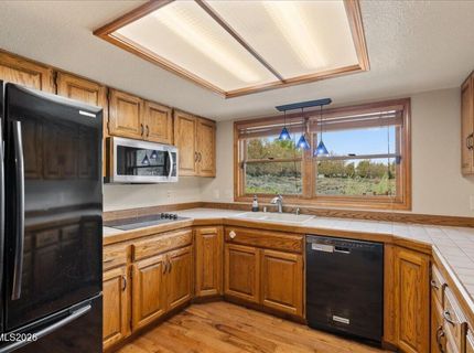 6304 Meadow Creek Drive, Reno, NV 89519 Photo