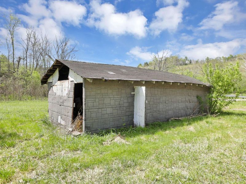 7045 State Route 218 , Gallipolis, OH 45631 Photo 10
