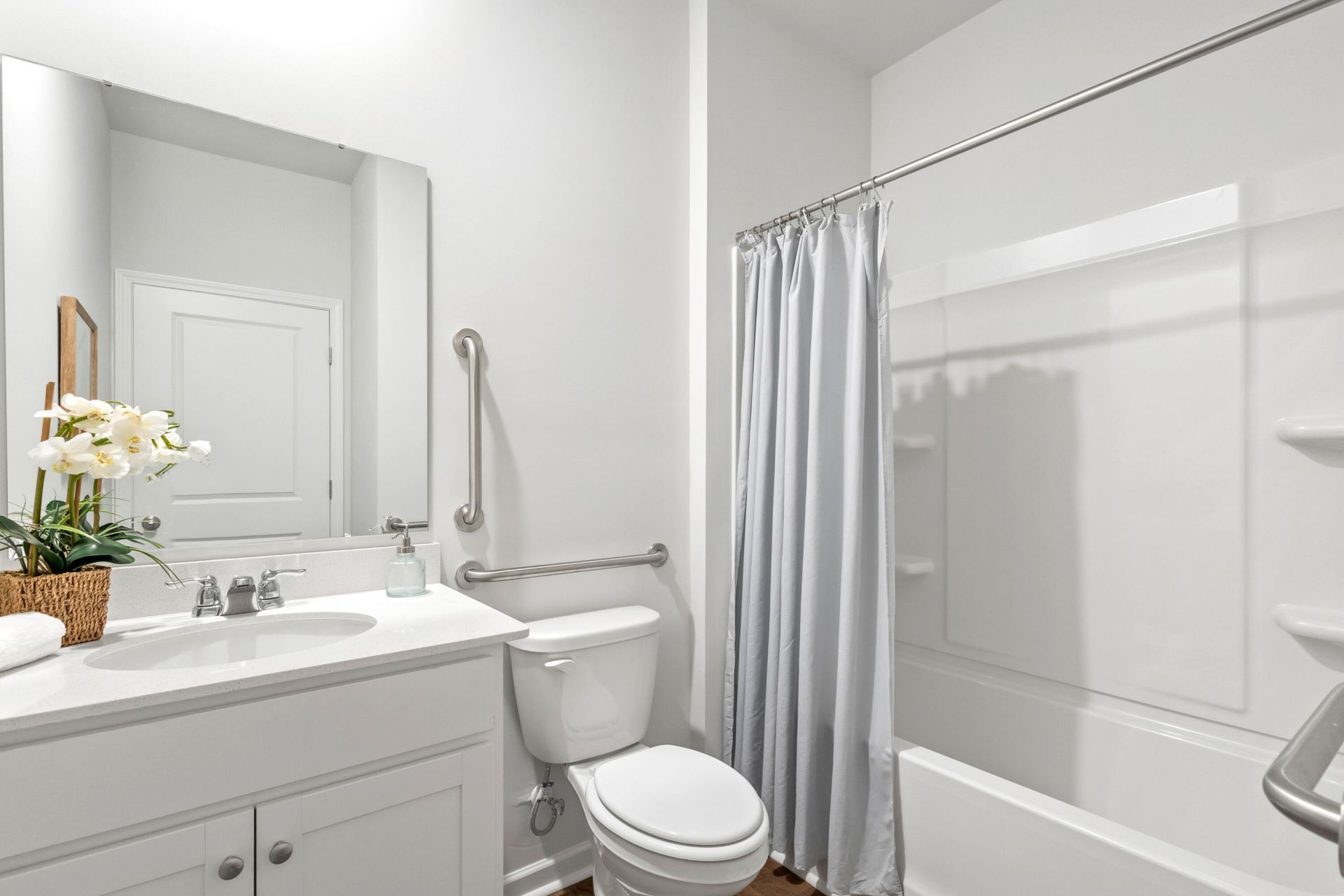 1080 Refuge Way Photo 8