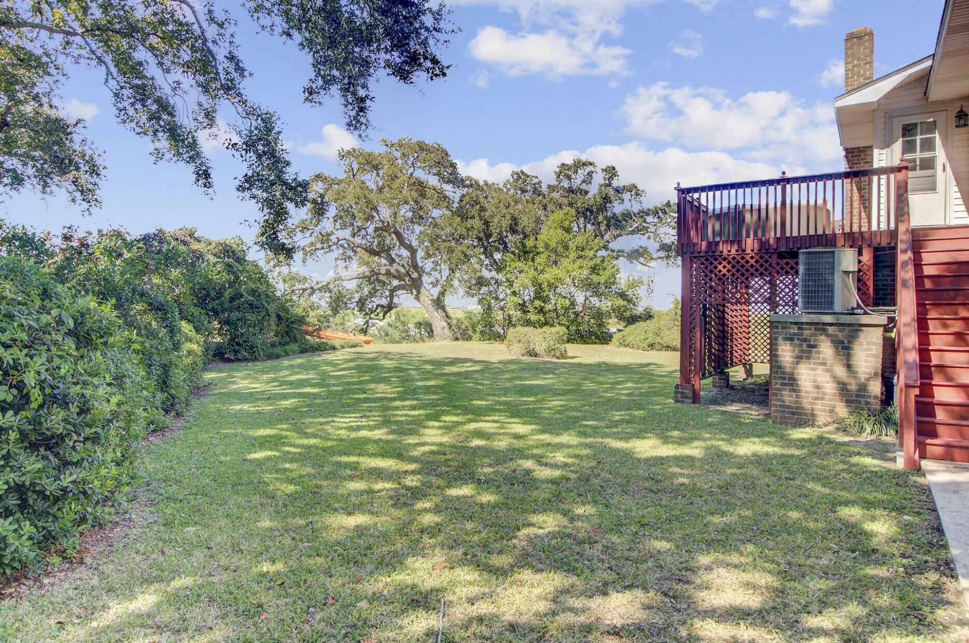 643 N Shore Drive Photo 41