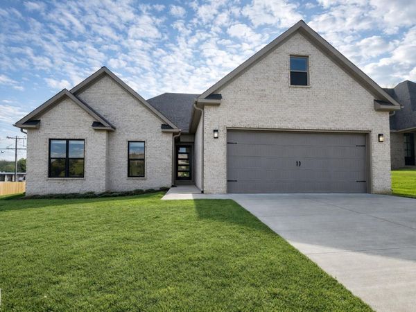 3420 Valencia Drive, Jonesboro, AR 72405