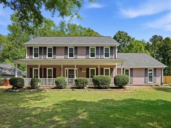 1196 Crestbrook Lane SW, Mableton, GA 30126