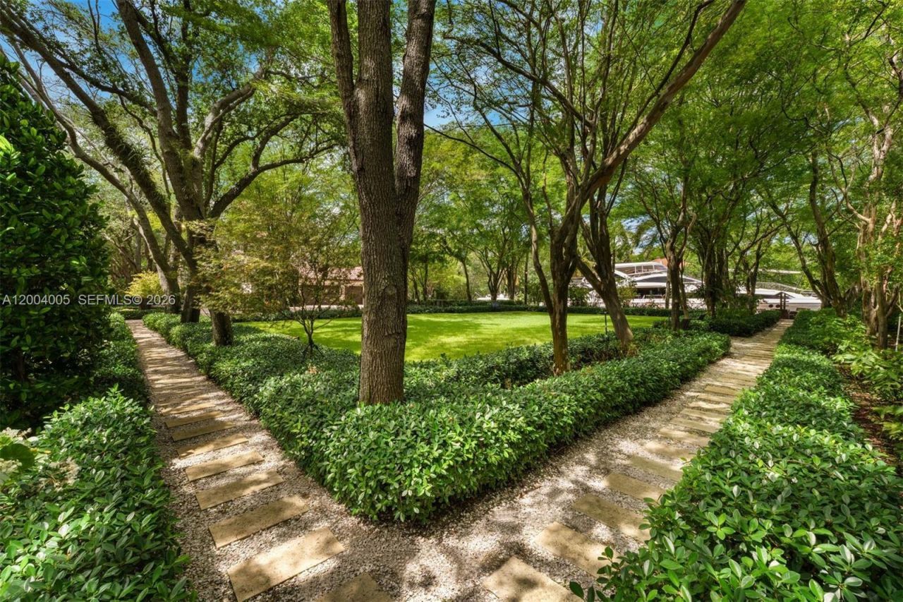 255 Cocoplum Rd, Coral Gables, FL 33143 Photo