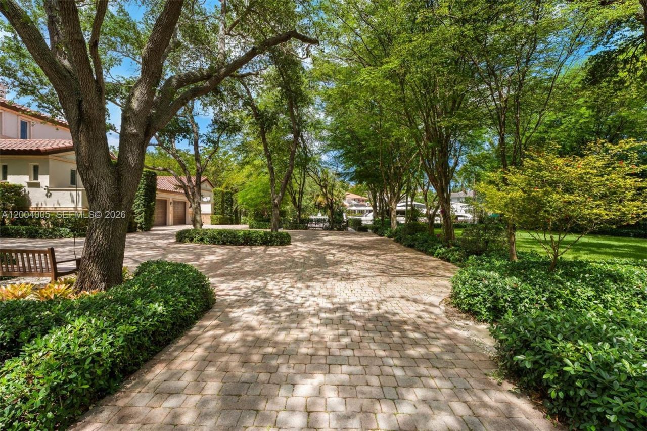 255 Cocoplum Rd, Coral Gables, FL 33143 Photo