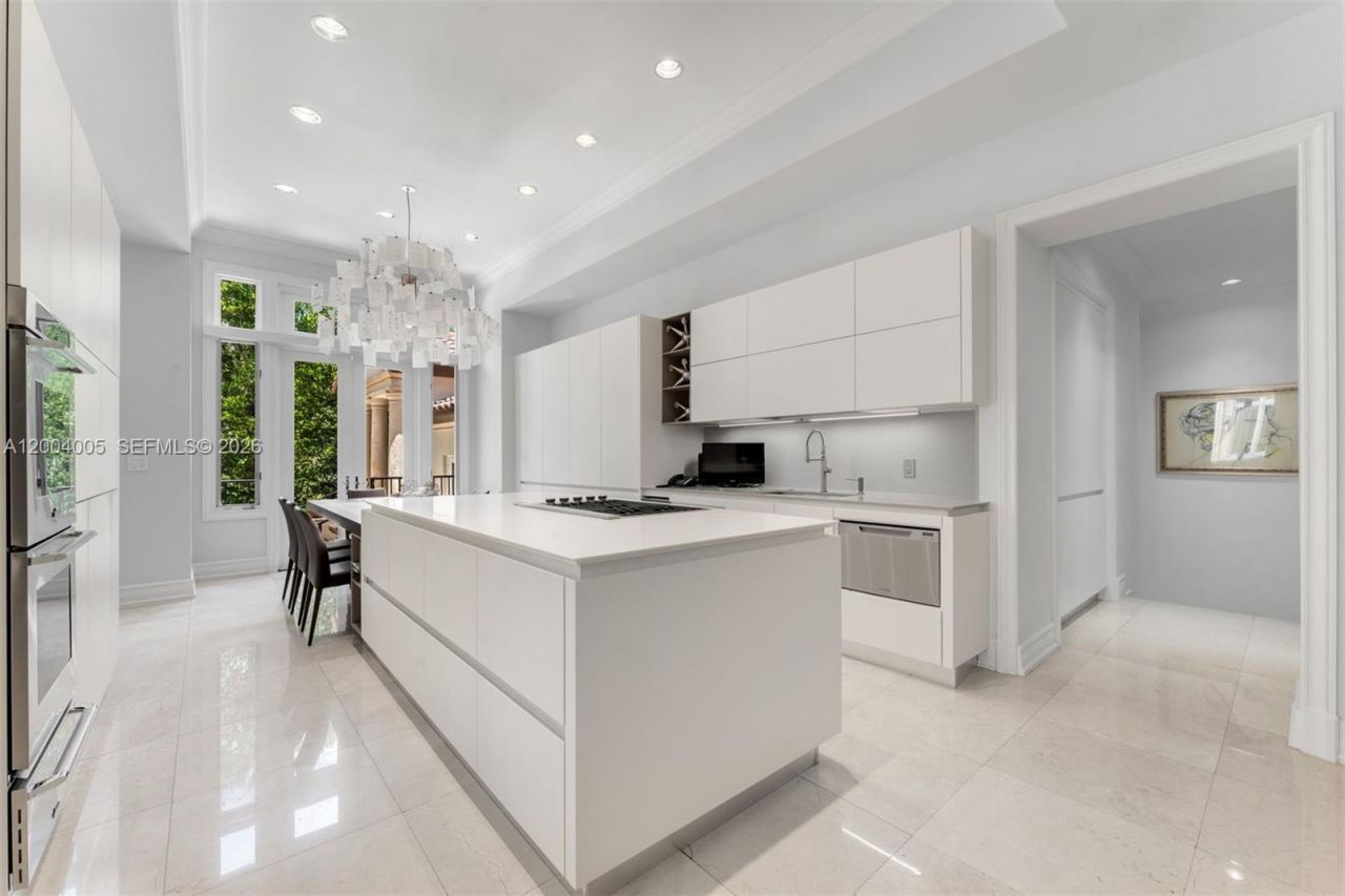 255 Cocoplum Rd, Coral Gables, FL 33143 Photo