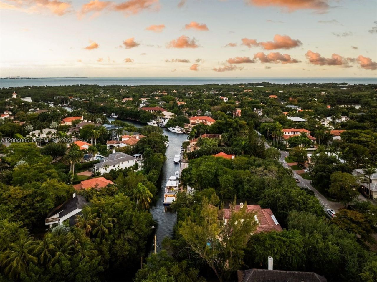 255 Cocoplum Rd, Coral Gables, FL 33143 Photo