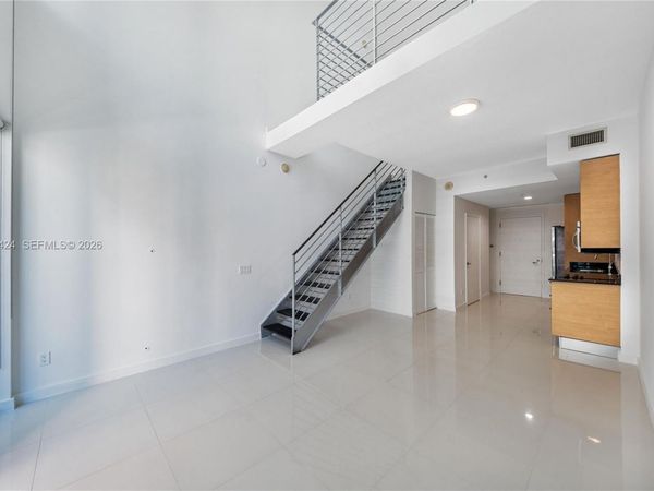 60 SW 13th St , Unit 2420, Miami, FL 33130