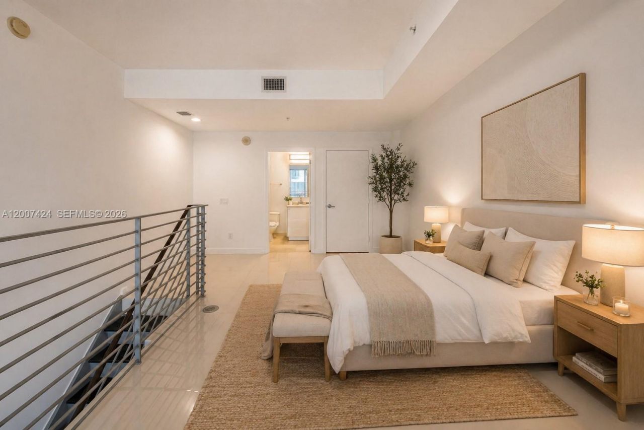 60 SW 13th St , Unit 2420, Miami, FL 33130 Photo
