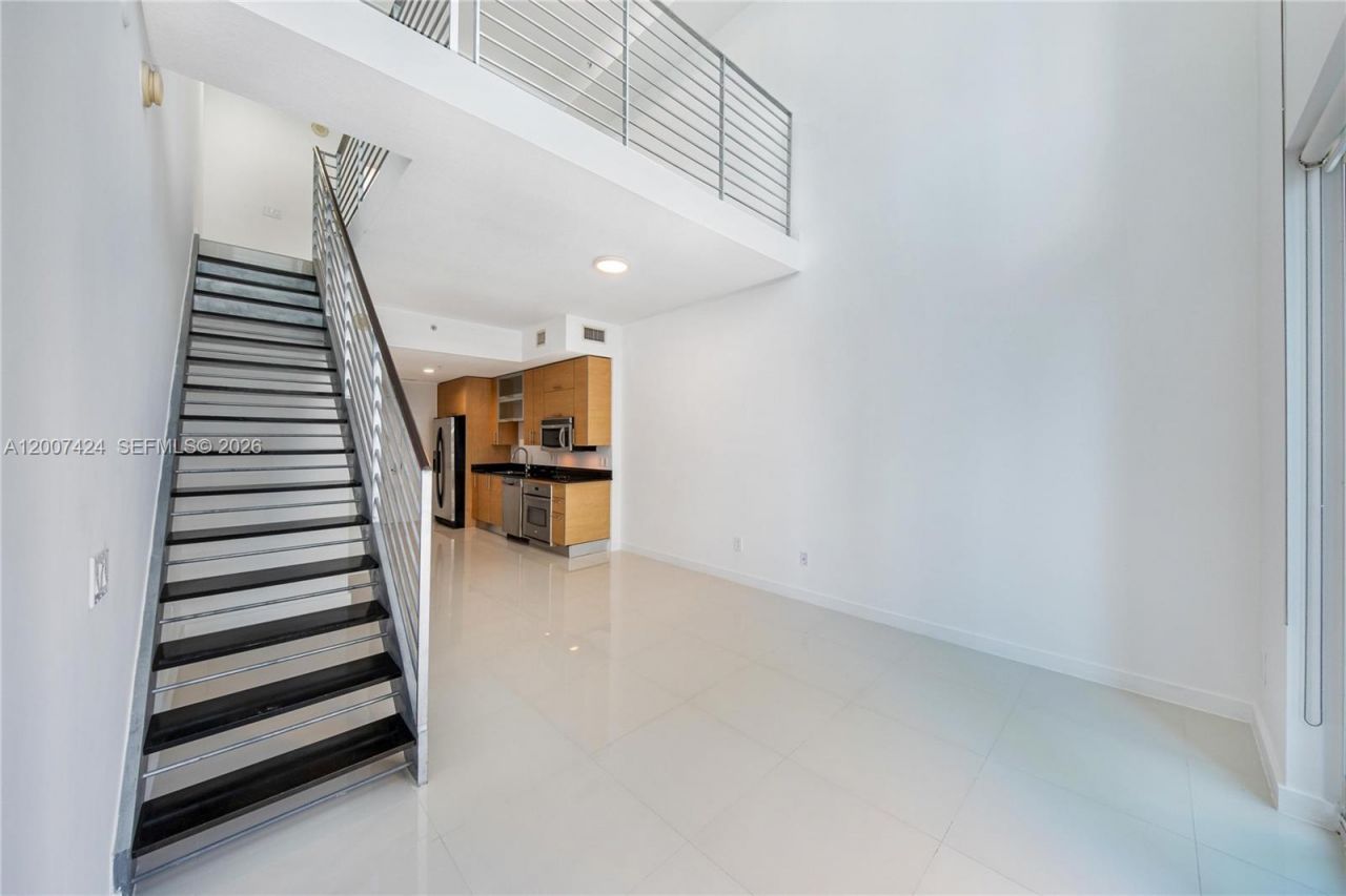 60 SW 13th St , Unit 2420, Miami, FL 33130 Photo