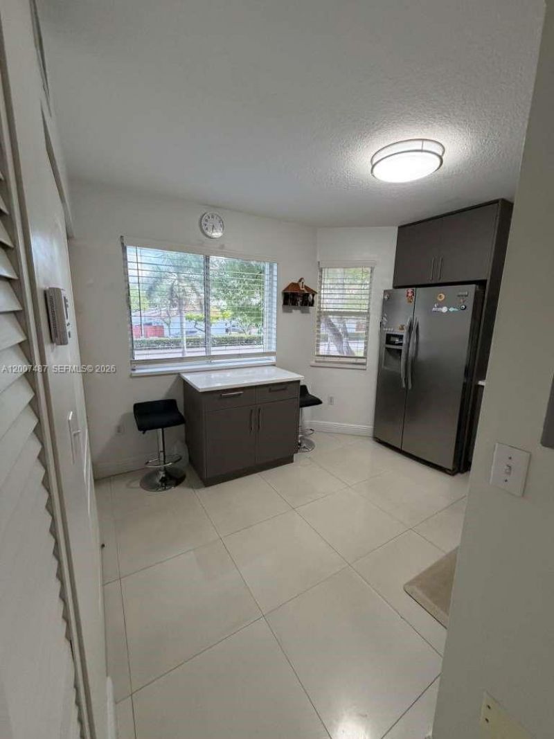 7265 NW 173rd Dr, Unit 712-7, Hialeah, FL 33015 Photo