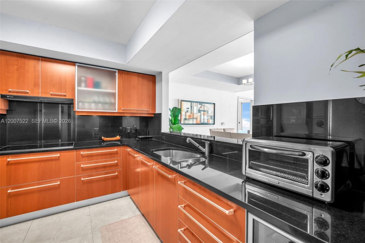 1331 Brickell Bay Dr , Unit 3609, Miami, FL 33131 Photo