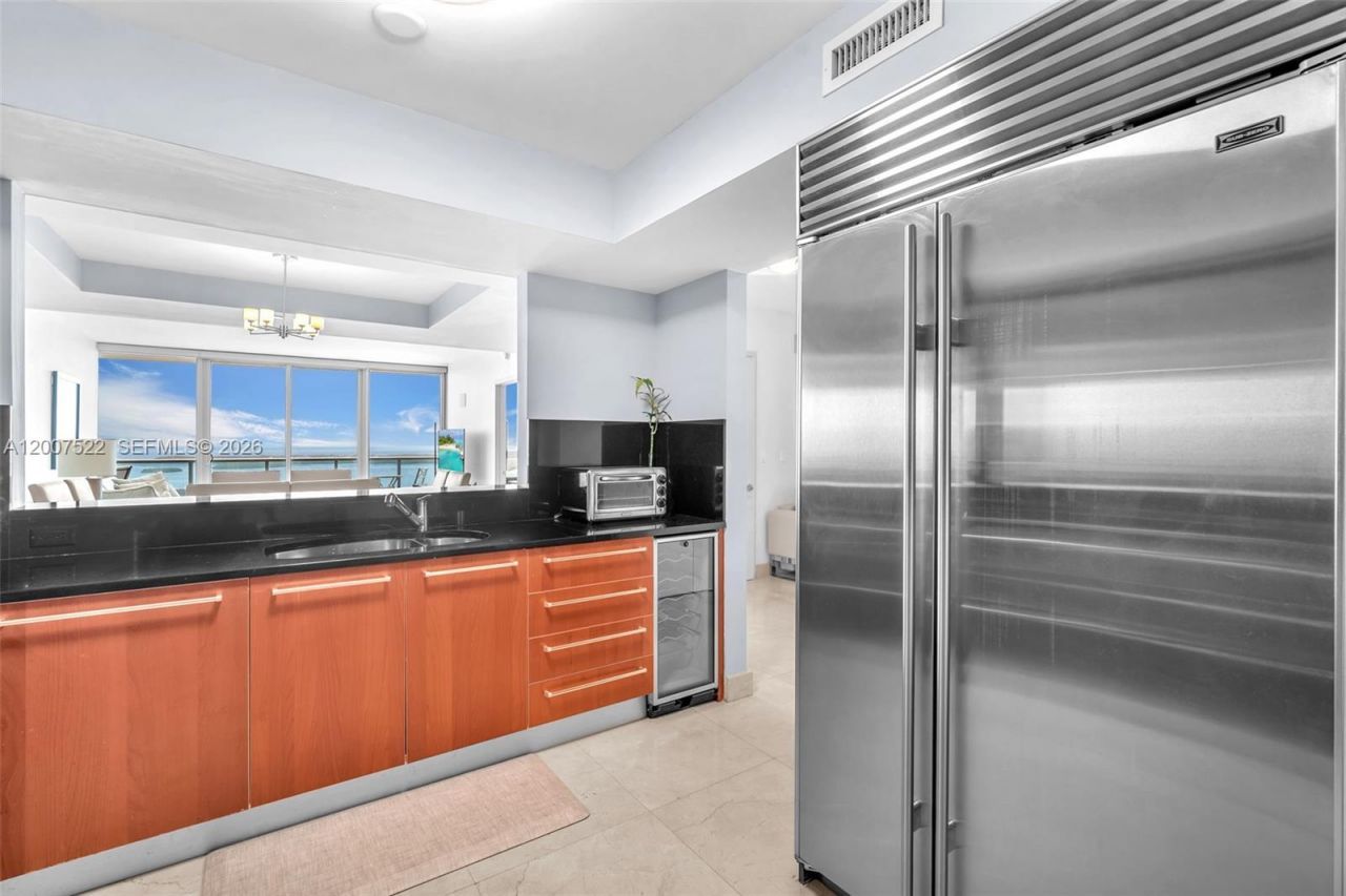1331 Brickell Bay Dr , Unit 3609, Miami, FL 33131 Photo