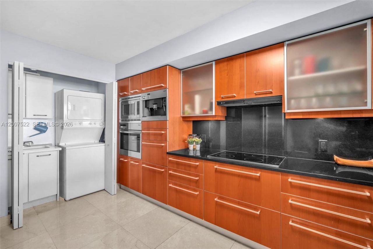 1331 Brickell Bay Dr , Unit 3609, Miami, FL 33131 Photo