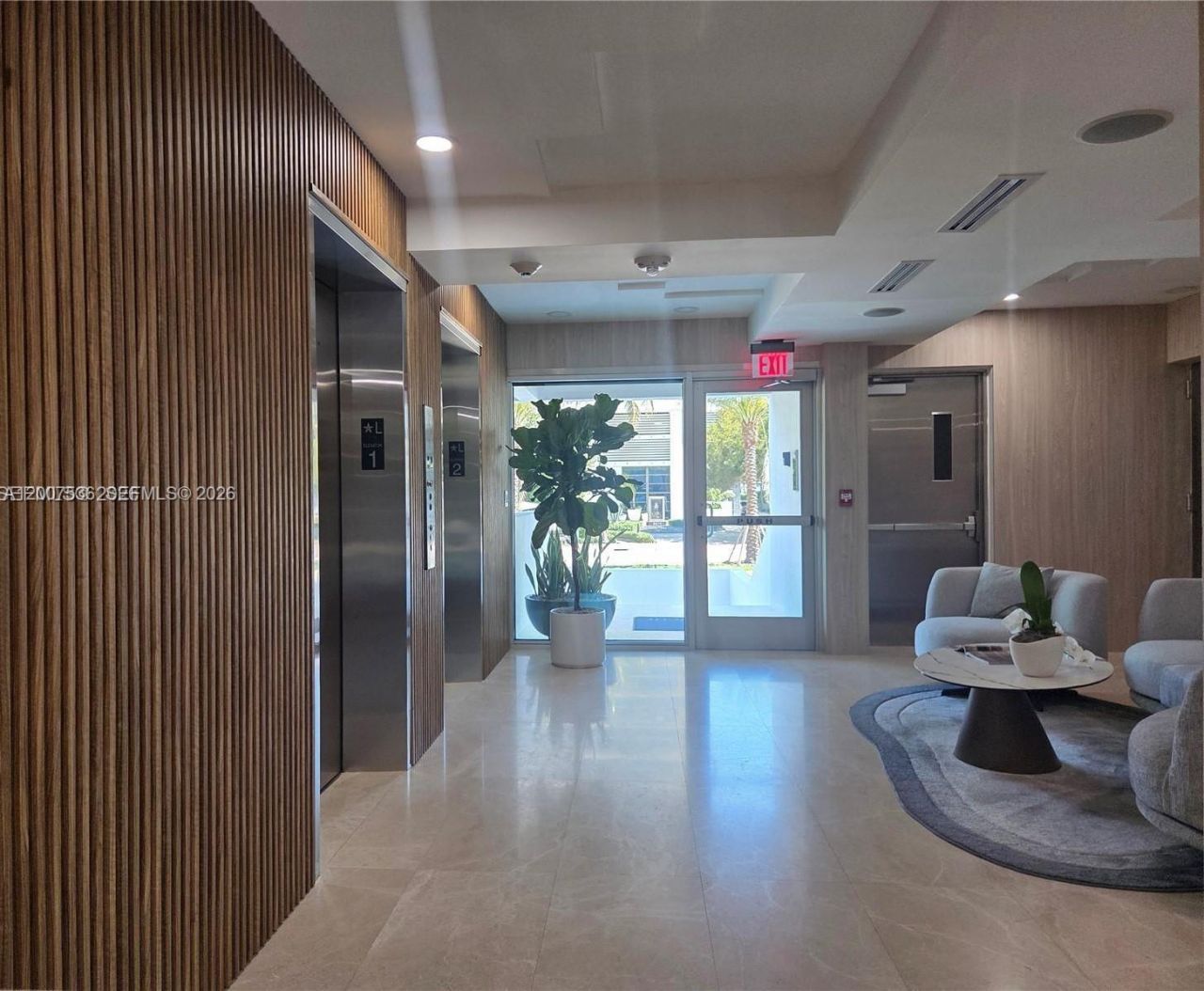 5880 Collins Ave , Unit 1006, Miami Beach, FL 33140 Photo