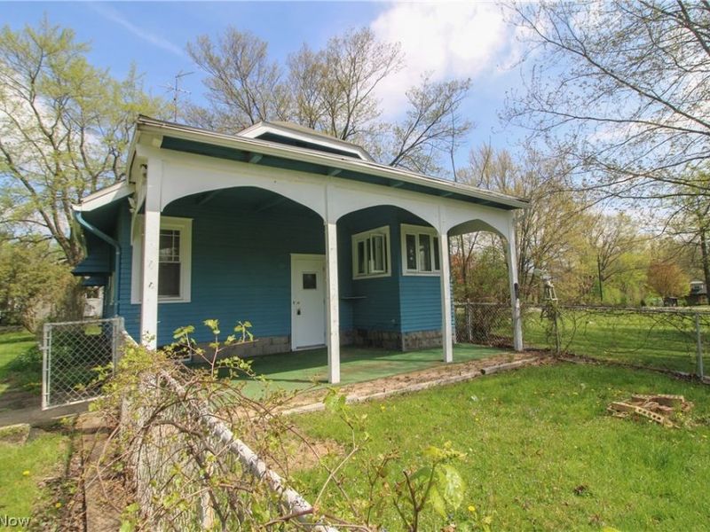 628 North Road SE, Warren, OH 44484 Photo 3